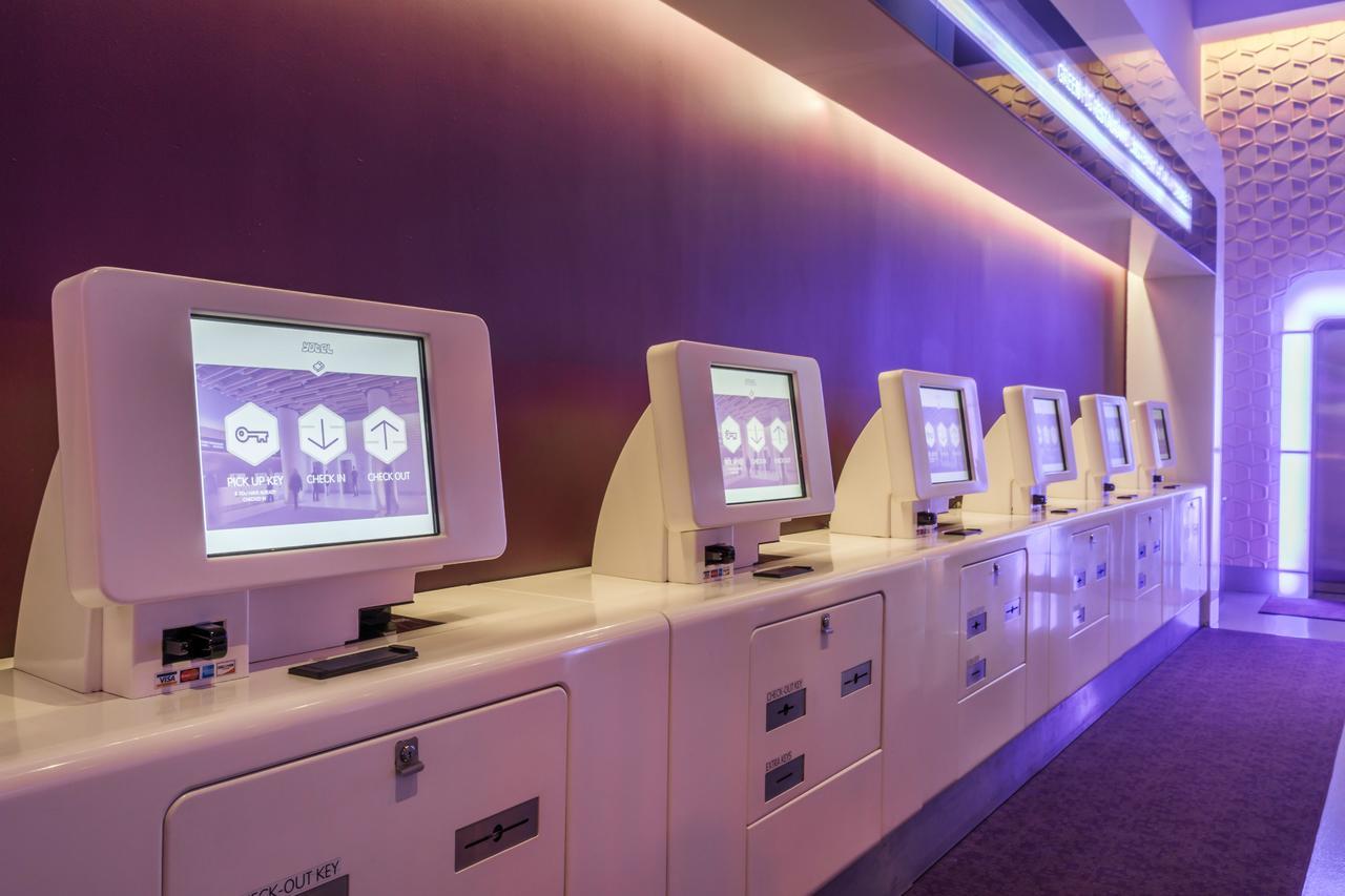 Yotel New York Times Square Esterno foto